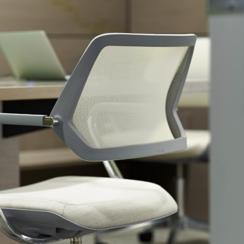 QiVi Chair - 1