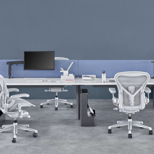 Aeron - 0