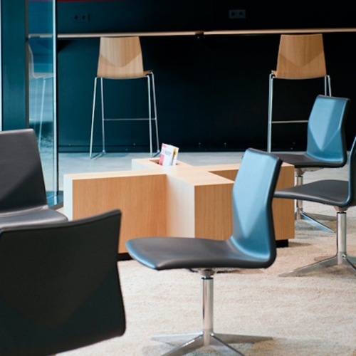 FourCast®2 Lounge - 0