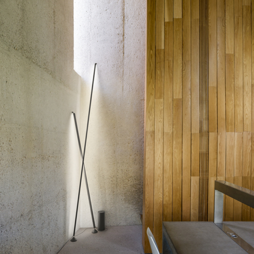 Sticks Solo by Vibia
