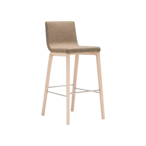 Lineal Comfort Stool by Andreu World