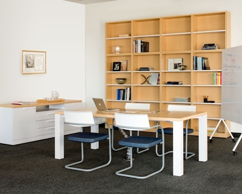 Reff Profiles Meeting and Conference Tables - 0