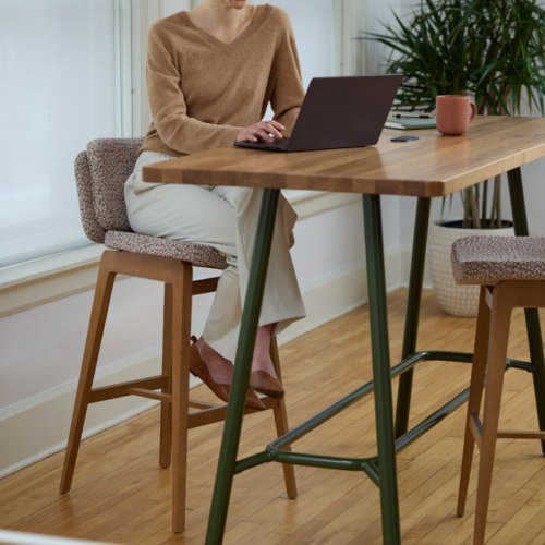 Clyde Table - 0