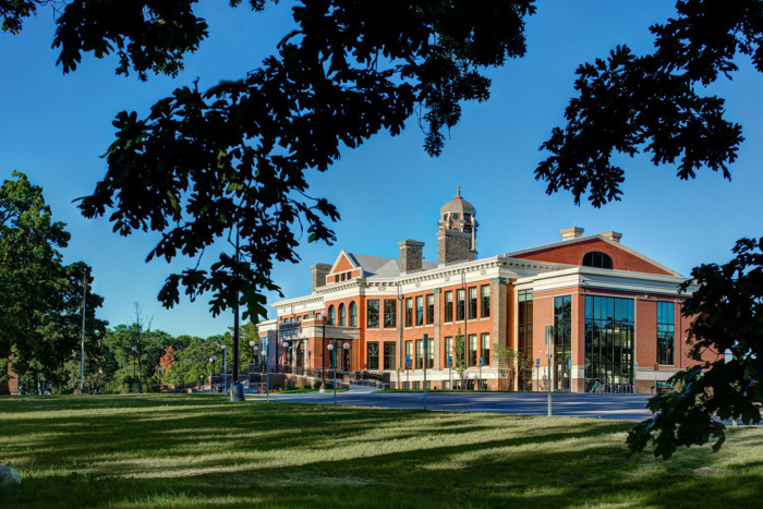 Western Michigan University - Heritage Hall Alumni Center - 0