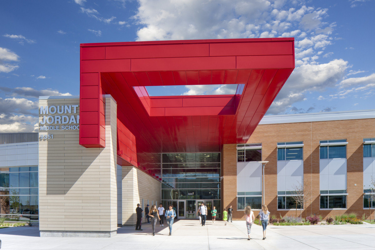 michael jordan middle school