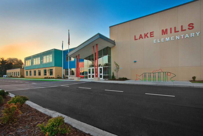 Lake Mills Elementary School - 0