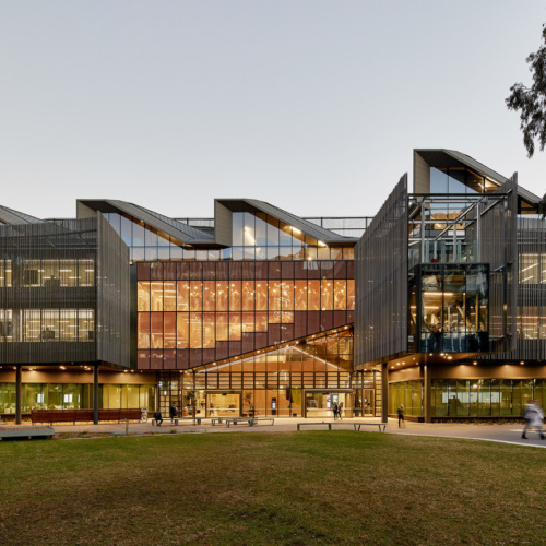 recent Monash University’s Clayton Campus – Learning & Teaching Building education design projects