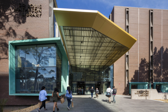 Monash University Clayton Campus - Sir Louis Matheson Library - 0