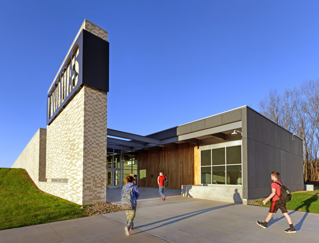 Reeds Spring Middle School Education Snapshots