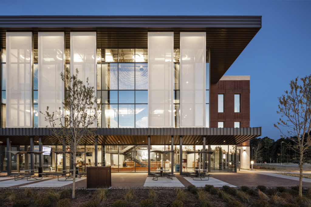 Texas A&M University Texarkana Building for Academic Student Services