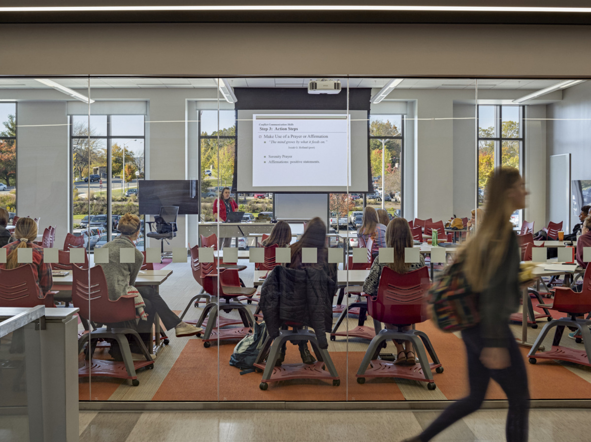 Virginia Polytechnic Institute and State University New Classroom