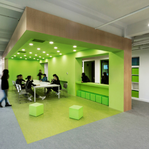 recent WANG Ziling education photography projects