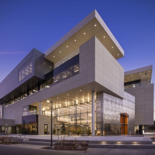 recent University of Nevada, Las Vegas – Hospitality Hall education design projects
