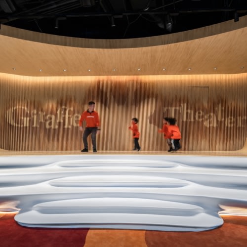Flowing Chapter – English Giraffe Renovation