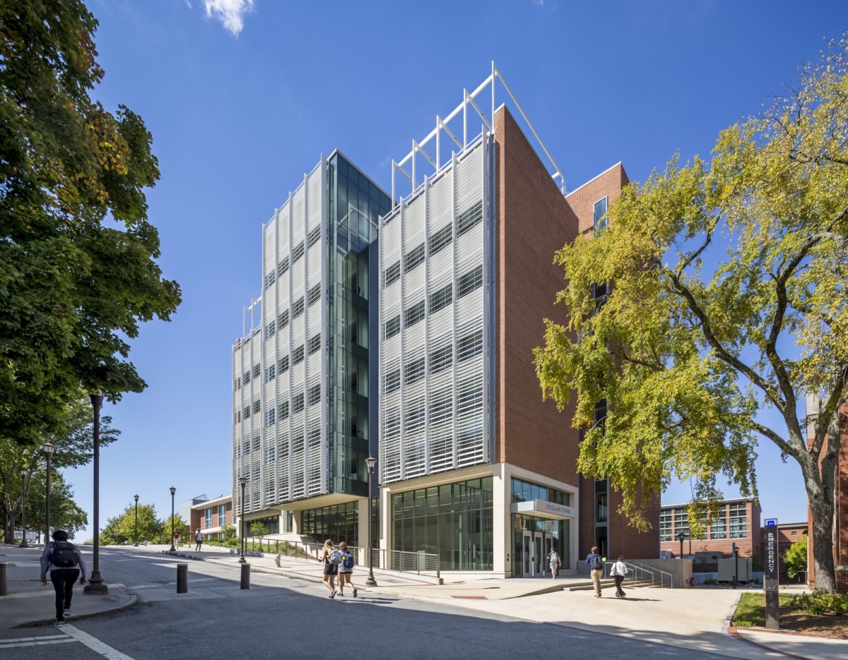 Institute of Technology Price Gilbert and Crosland Tower