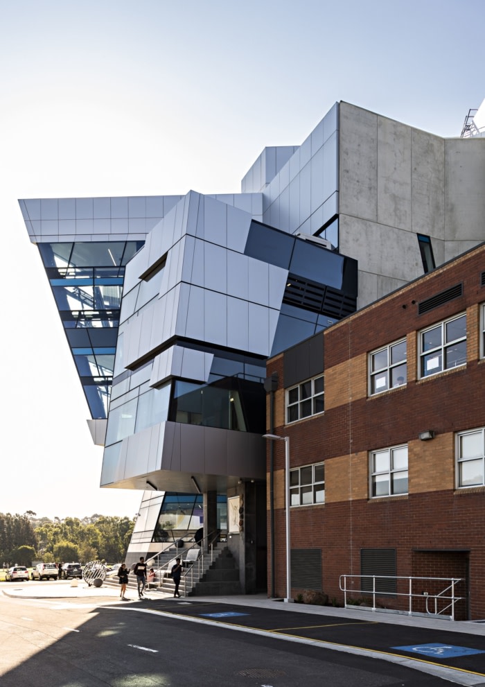 Deakin University - Specialised Indoor Exercise and Sport Science Teaching Building - 0