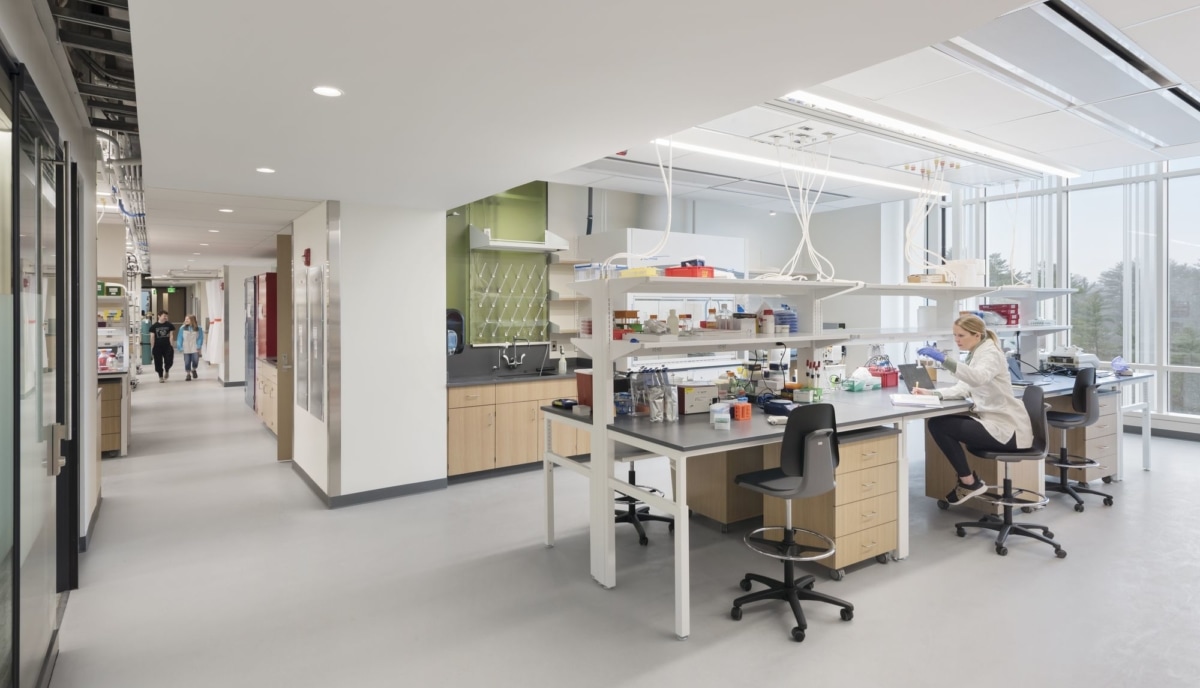 Dartmouth College Class of 1982 Engineering and Computer Science Center Education Snapshots