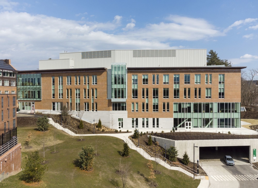 Dartmouth College Class of 1982 Engineering and Computer Science Center Education Snapshots