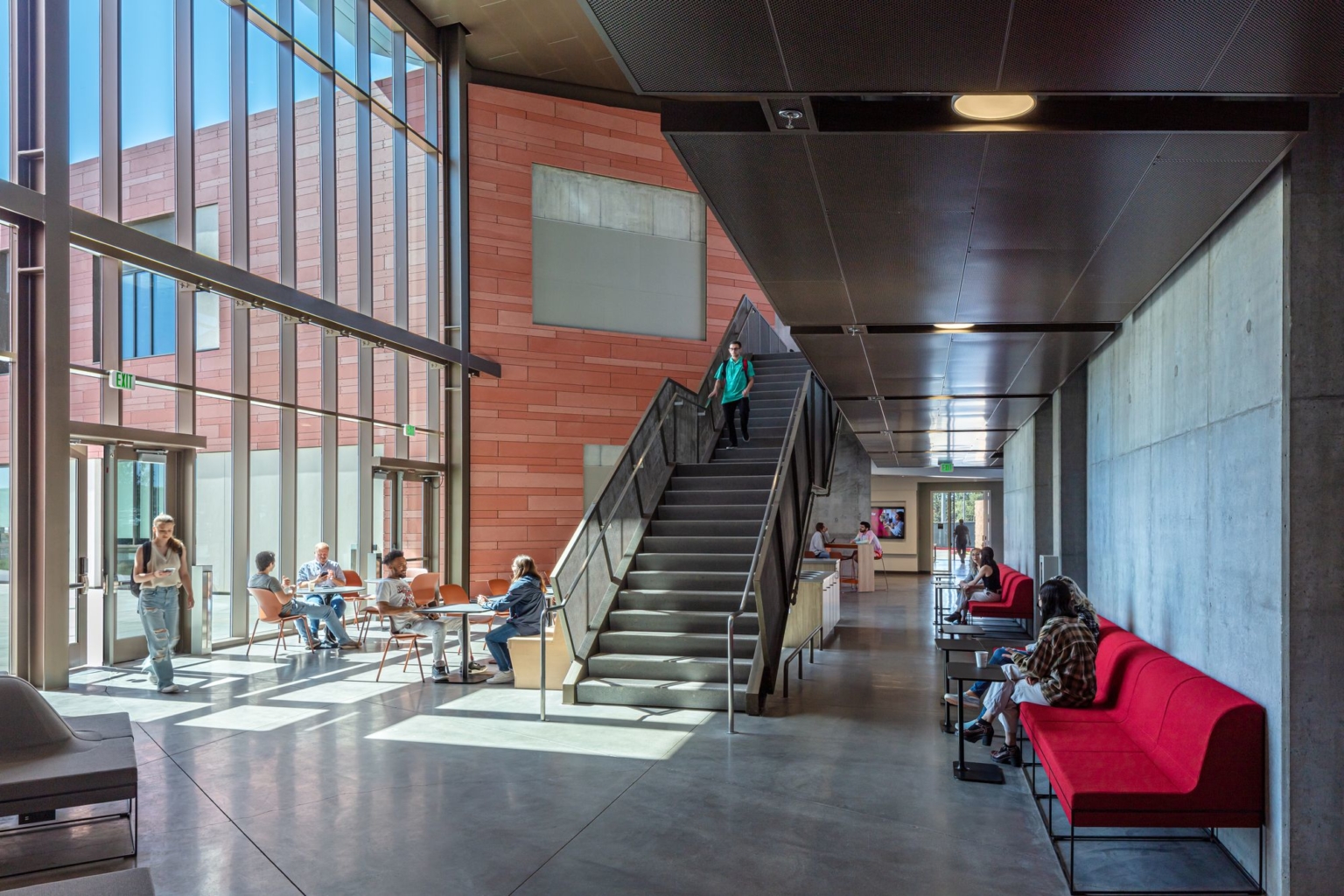 Saddleback College Advanced Technology and Applied Science Building