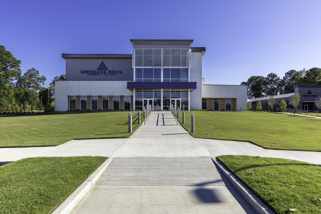 Louisiana Delta Community College Education Snapshots