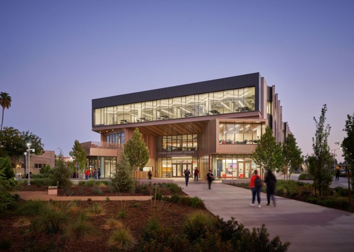 Fresno State University - Lynda and Stewart Resnick Student Union ...