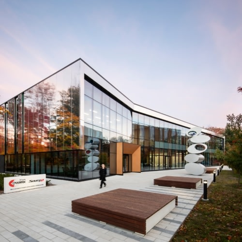 recent Université du Québec à Trois-Rivières (UQTR) – Centre National Intégré Du Manufacturier Intelligent (CNIMI) education design projects
