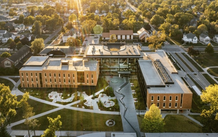 Grinnell College - Humanities and Social Studies Center - 0