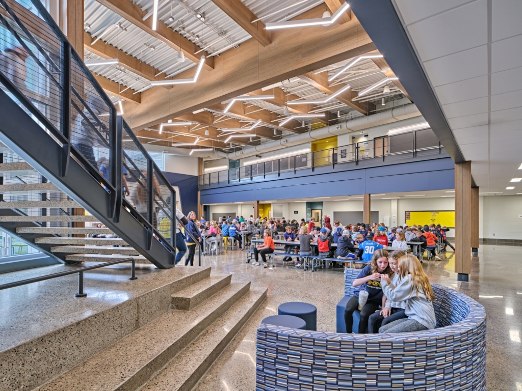 Hudsonville Public Schools The 5/6 Building Education