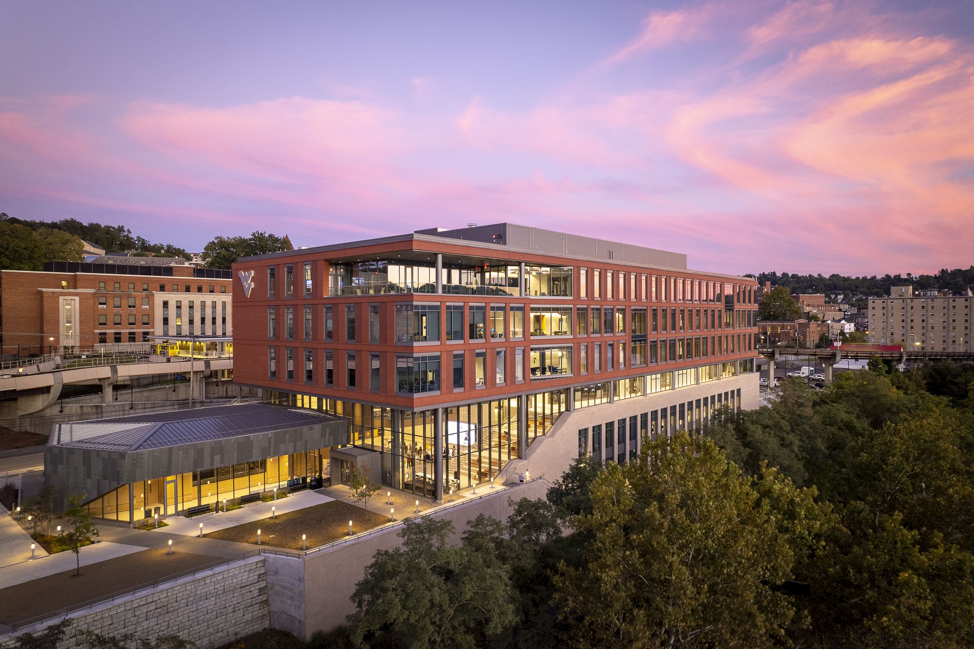 West Virginia University - Reynolds Hall, John Chambers College of ...