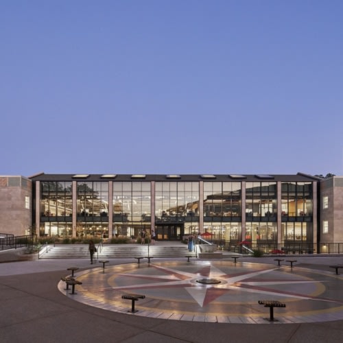 recent Western Kentucky University – The Commons at Helm Library education design projects