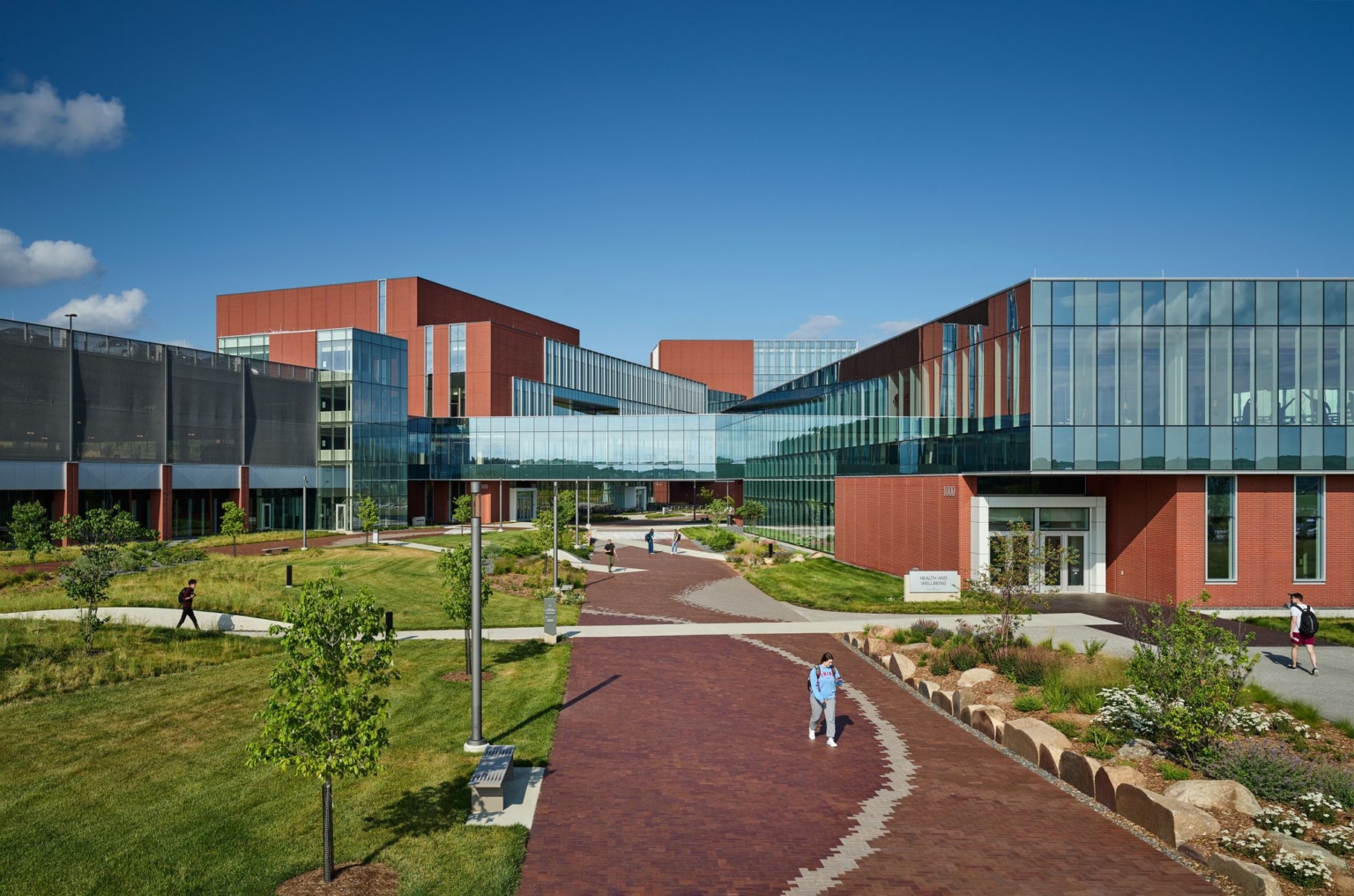 Des Moines University - Medicine and Health Sciences Campus - Education ...