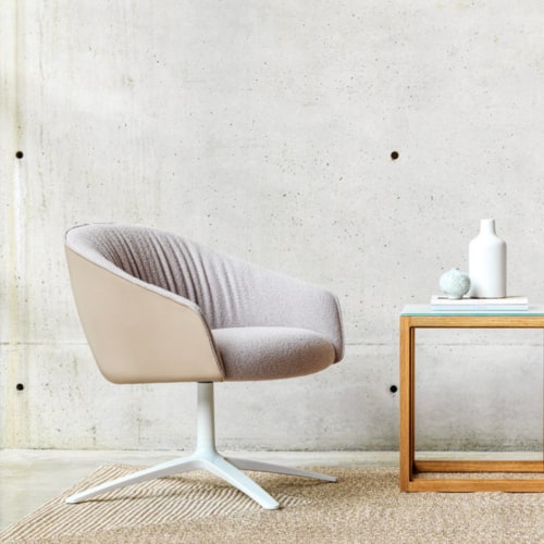 Paloma Chair by Boss Design