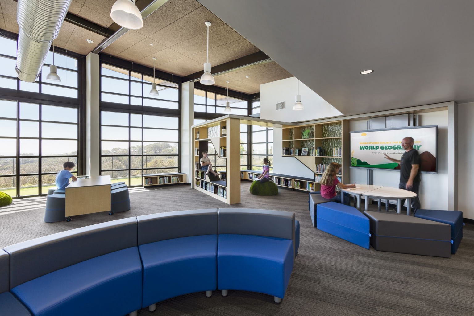 Del Mar Heights School Education Snapshots