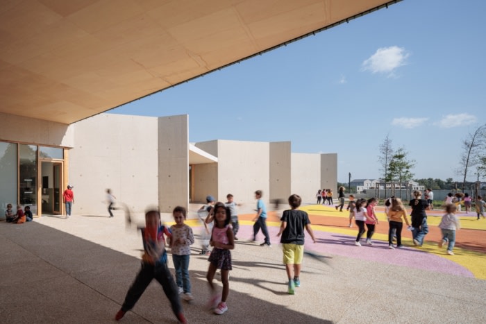 Claudine Hermann School Complex - 0