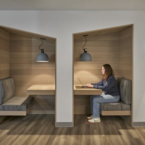 Quinnipiac University - The Grove Residence Hall