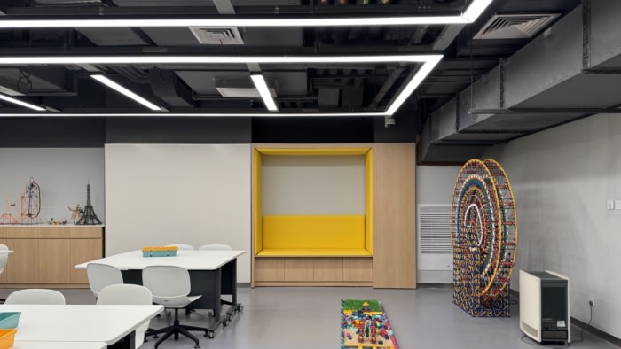 Shanghai High School International Division - Creative Center - 0