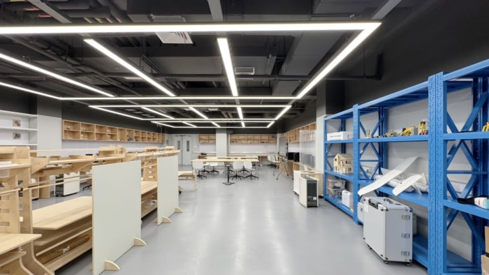 Shanghai High School International Division - Creative Center - 0
