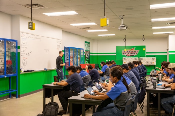 Austin Universal Technical Institute - Teaching Lab and Automotive Facility - 0