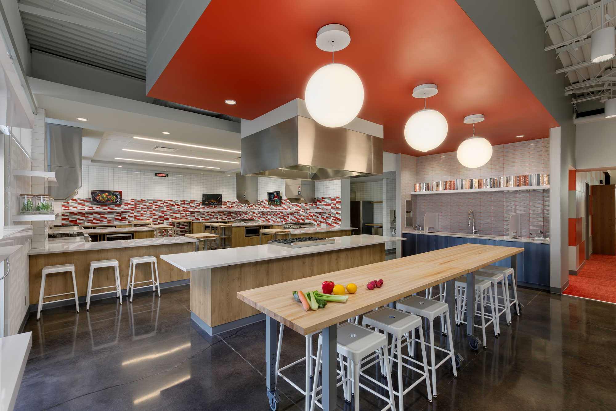 SVN Charter School Innovation Center Education Snapshots