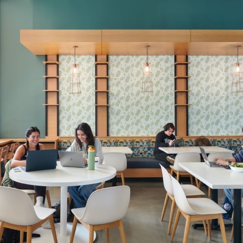 Virginia Tech - Hitt Hall Dining Facility