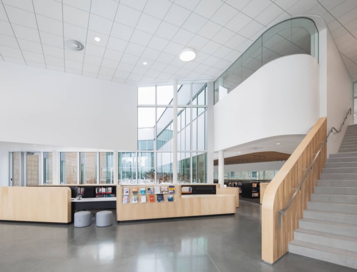 l’Université de Sherbrooke - Carrefour du savoir - 0