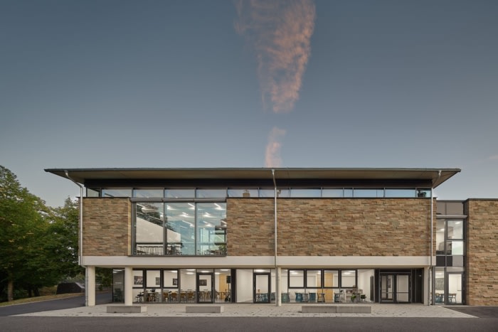 Neuenstein Community School - 0