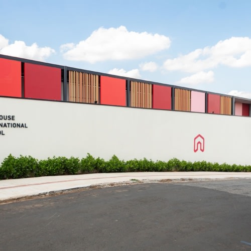 recent Red House International School Indaiatuba education design projects