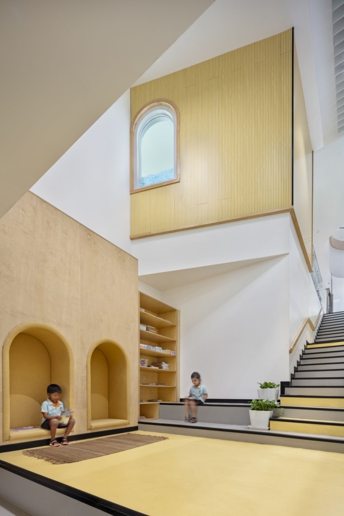 Wellington College International - 0