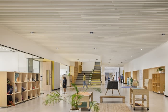 Wellington College International - 0