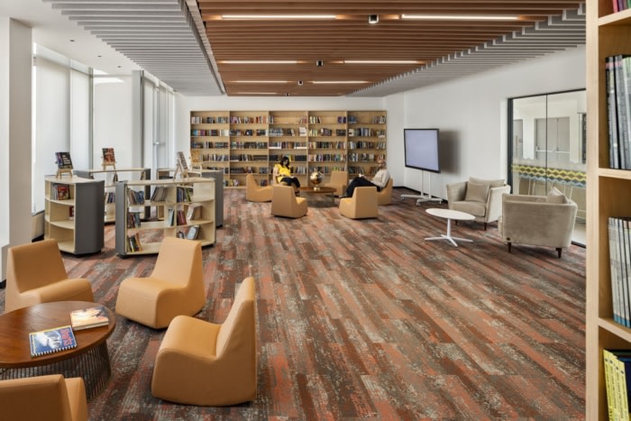 Wellington College International - 0