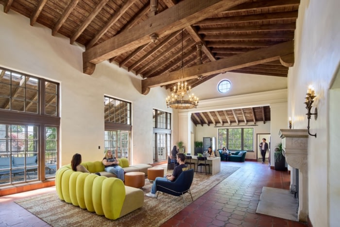 Northeastern University Oakland - Mary Morse Hall - 0