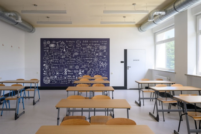 School in Domaniów - 0