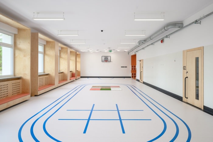 School in Domaniów - 0