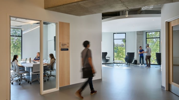 University of Illinois Urbana-Champaign - Steven S. Wymer Hall - 0